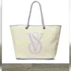 Victoria's secret tate bag new in packaging